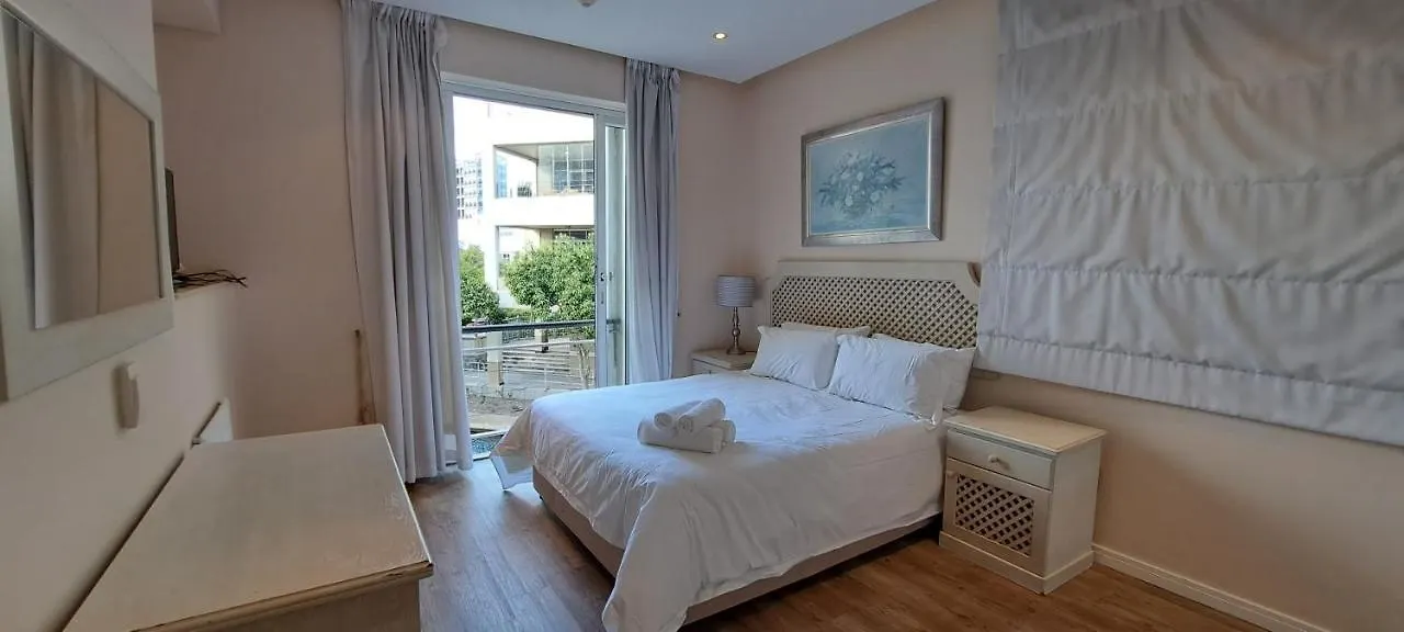 V&A Waterfront Marina Family Apartment 101 Altmore Cape Town 0*,  South Africa