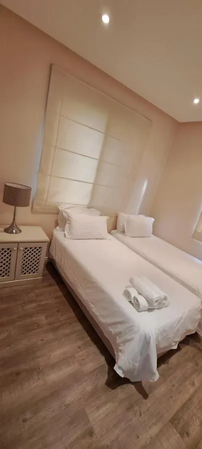 V&A Waterfront Marina Family Apartment 101 Altmore Cape Town